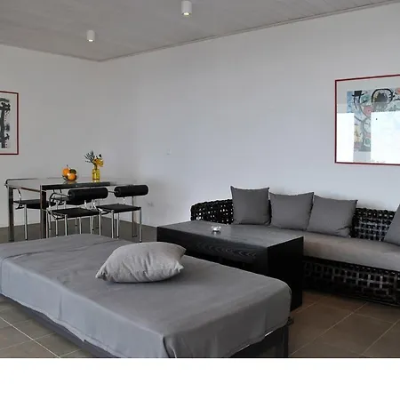 Ermita Villa *